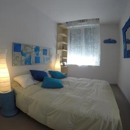 George V T2 Alcobe كوتيريه